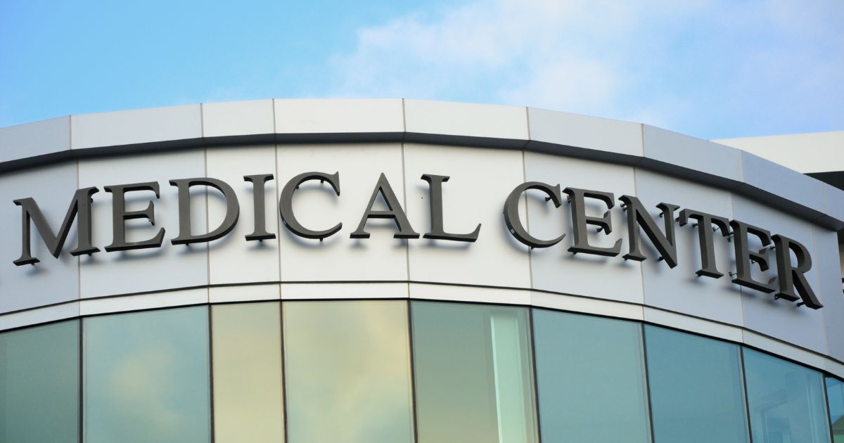 70+ اقتراحات اسماء مراكز طبية تلهمك لاختيار اسم مركزك