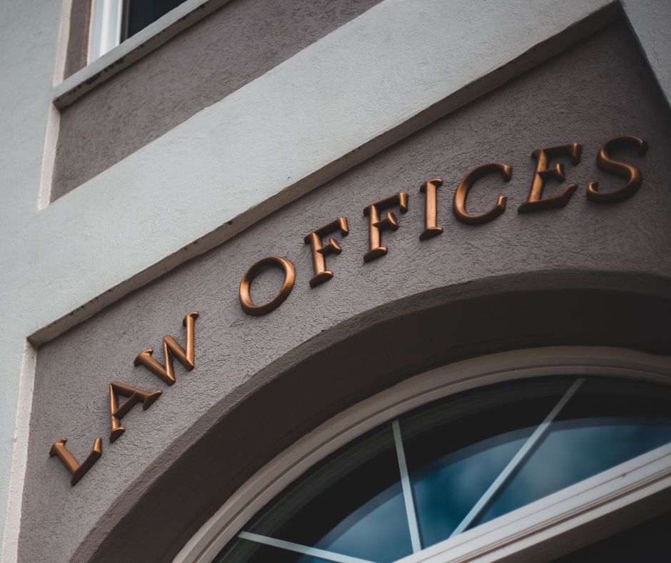 أهمية اختيار اسم مميز لشركة محاماة